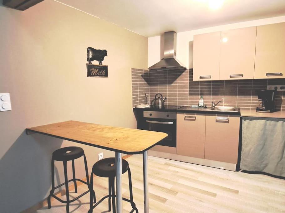 Loft Proche Des Plages Et Sites Du Debarquement Osmanville Exterior photo