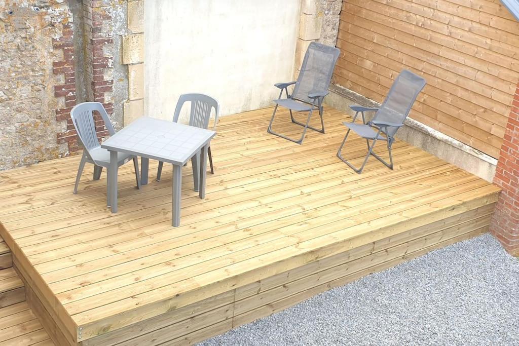 Loft Proche Des Plages Et Sites Du Debarquement Osmanville Exterior photo